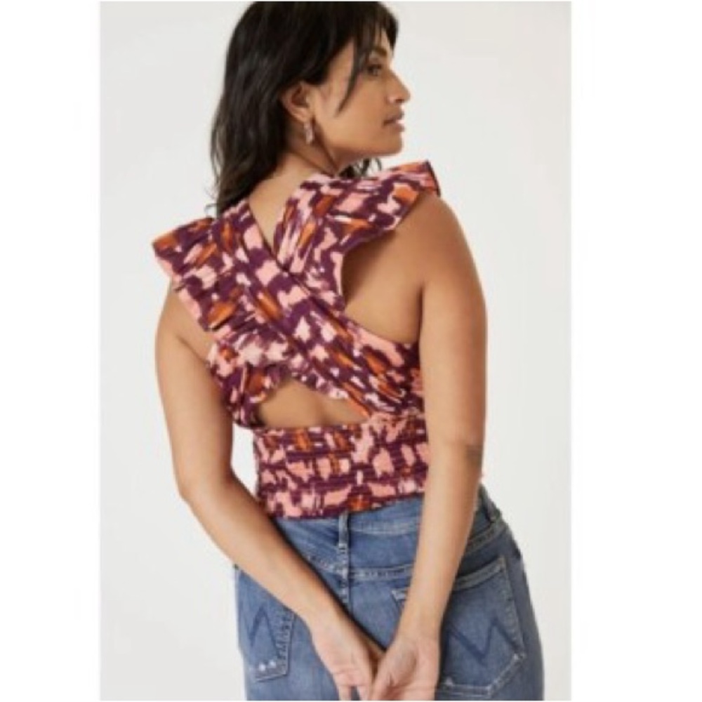 NWT Pleated Ruffle Halter Top - Picture 3 of 7